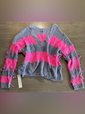 NWT One Grey Day Sweater Striped Pink Grey L